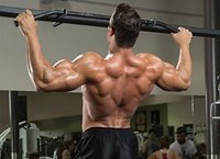 4 manieren om je Pull-Ups te verbeteren 4 manieren om je Pull-Ups te verbeteren